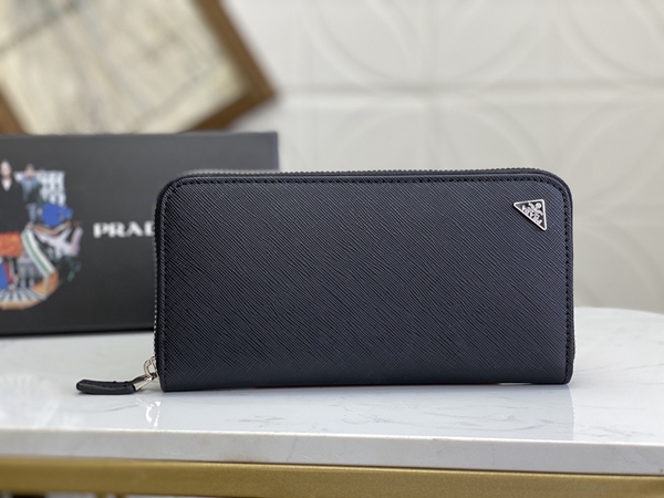 プラダ財布コピー正面デザイン